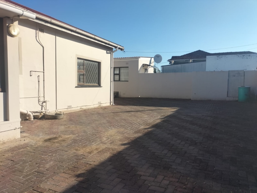 3 Bedroom Property for Sale in Cambridge Eastern Cape